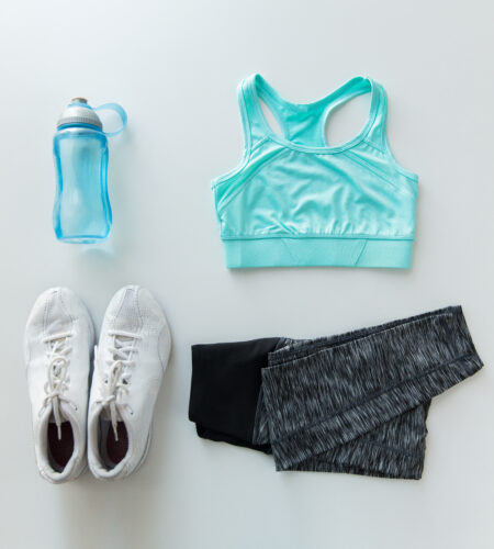 Flowing with Comfort: The Ultimate Guide to Choosing the Right Yoga Clothes